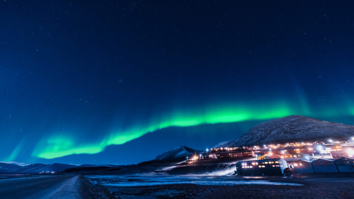 La Noche Polar de Svalbard en Noruega