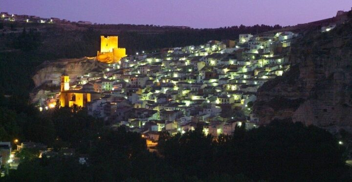Regala una experiencia rural en Alcalá del Júcar