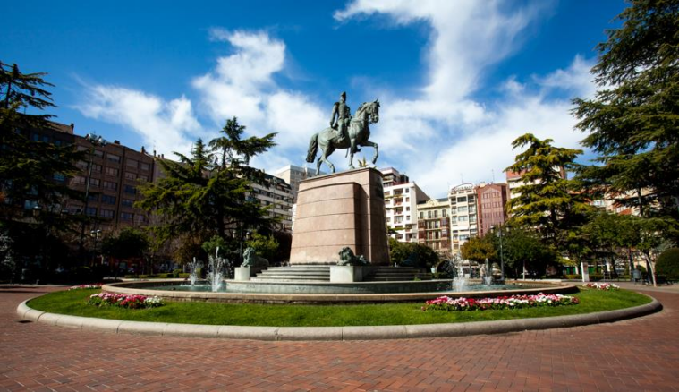 Paseo del Espolón