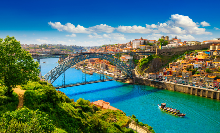 Descubriendo Portugal en Familia: Lugares Imperdibles y Consejos de Viaje