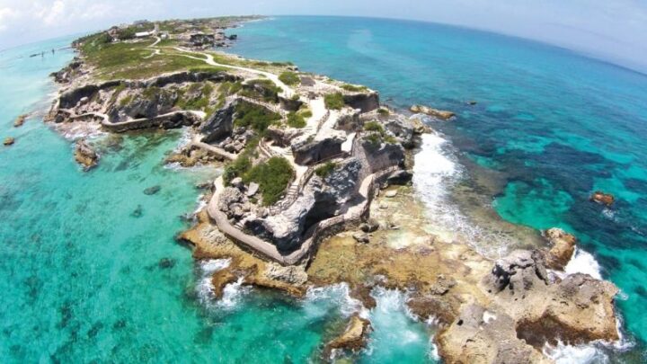 Tour de Snorkel en Isla Mujeres: Aventura Acuática en Garrafón
