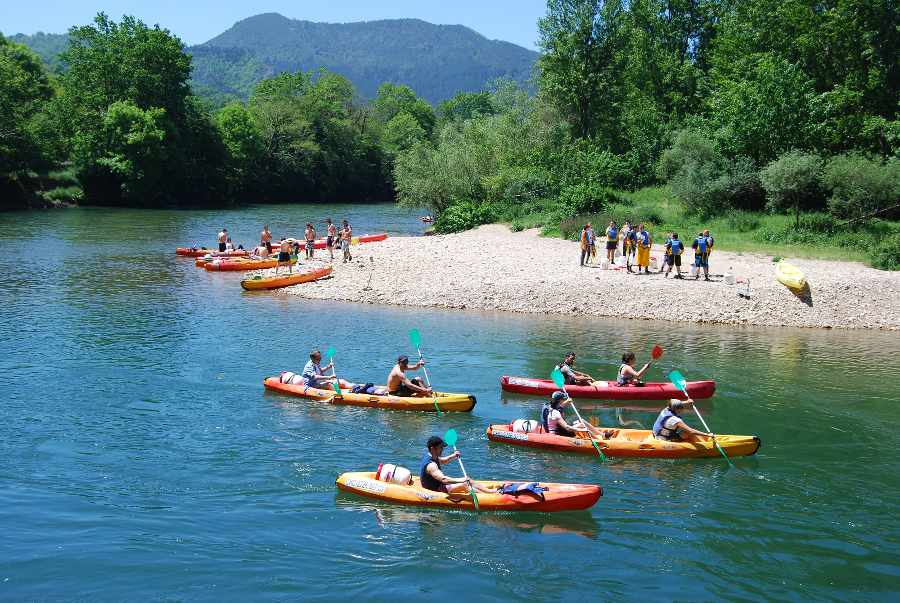 Descenso del Sella en Canoa: Una Aventura en Asturias
